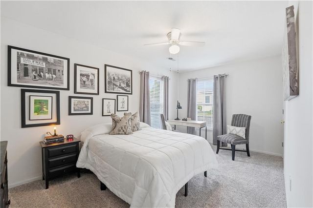 11320 S Pflumm Road, Olathe, KS 66215