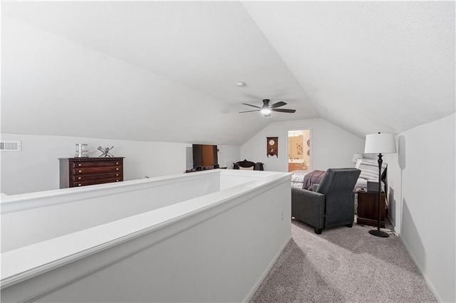 11320 S Pflumm Road, Olathe, KS 66215