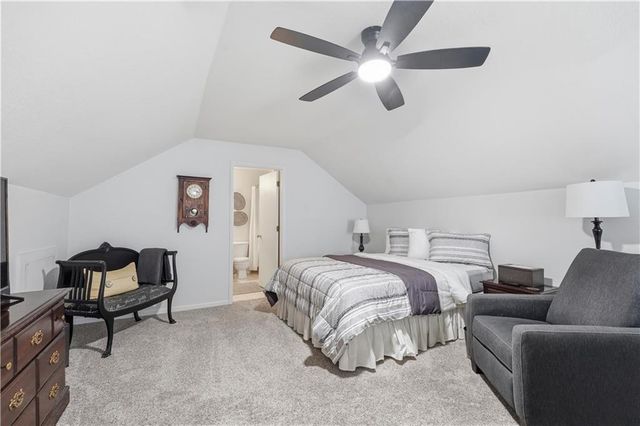 11320 S Pflumm Road, Olathe, KS 66215
