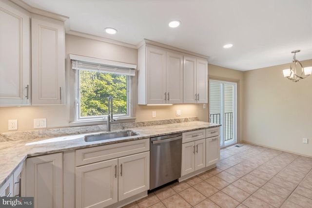 6275 KERRYDALE DR, Springfield, VA 22152