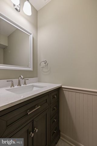 6275 KERRYDALE DR, Springfield, VA 22152