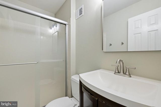 6275 KERRYDALE DR, Springfield, VA 22152