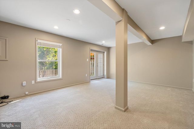 6275 KERRYDALE DR, Springfield, VA 22152