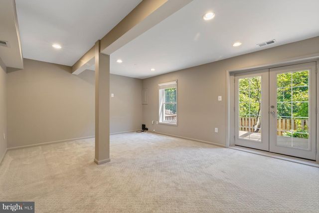 6275 KERRYDALE DR, Springfield, VA 22152