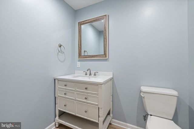 6275 KERRYDALE DR, Springfield, VA 22152