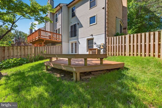 6275 KERRYDALE DR, Springfield, VA 22152
