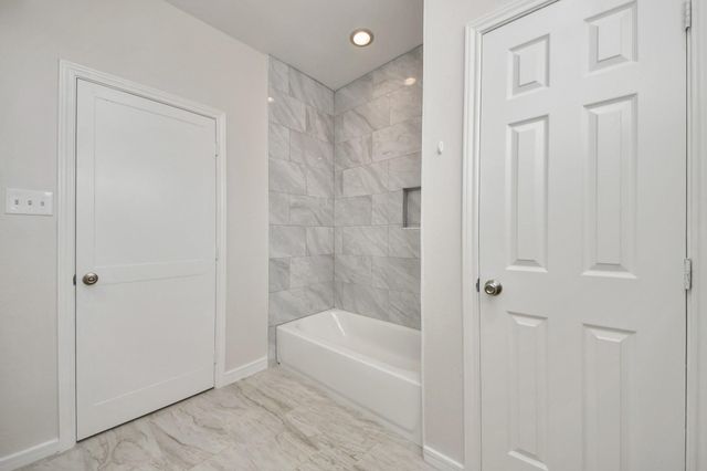 9803 Sage Lee Drive, Houston, TX 77089