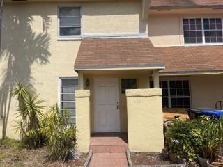 6551 Boulevard Of Champions 6551, North Lauderdale, FL 33068