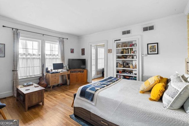 1071 N Highland Avenue NE 4, Atlanta, GA 30306