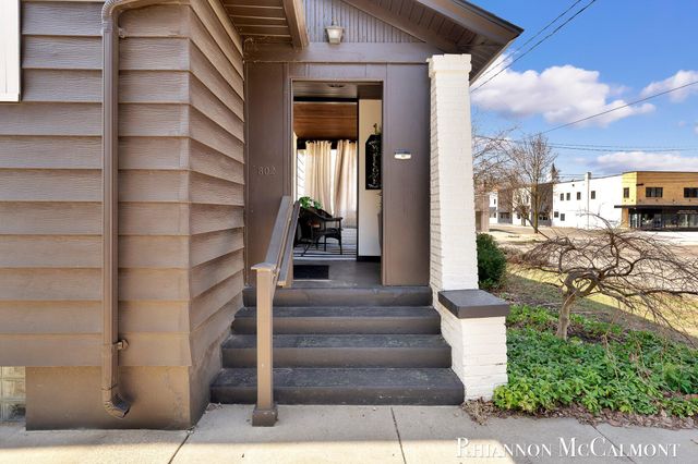 802 Merritt Street SE, Grand Rapids, MI 49507