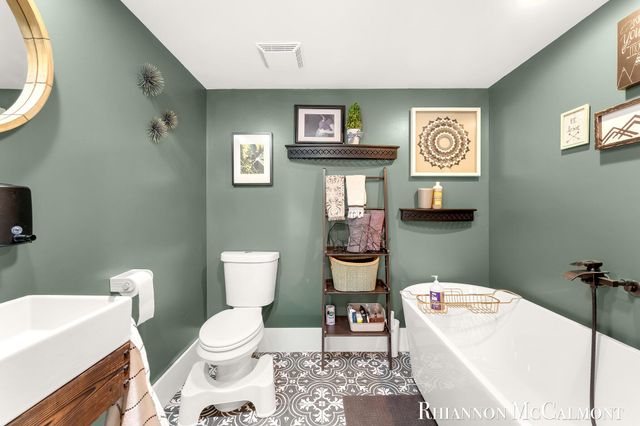 802 Merritt Street SE, Grand Rapids, MI 49507