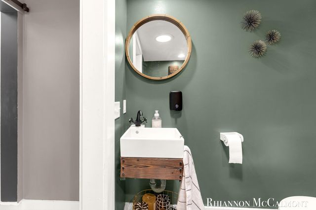 802 Merritt Street SE, Grand Rapids, MI 49507