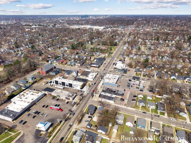 802 Merritt Street SE, Grand Rapids, MI 49507