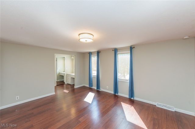 25111 S Woodland Road, Beachwood, OH 44122