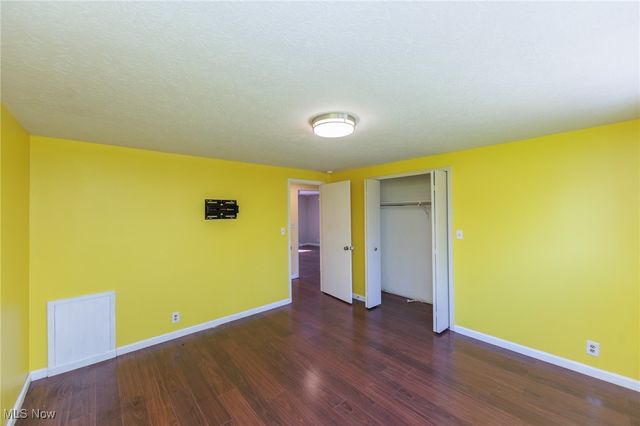 25111 S Woodland Road, Beachwood, OH 44122