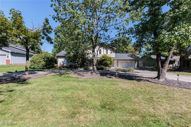 25111 S Woodland Road, Beachwood, OH 44122