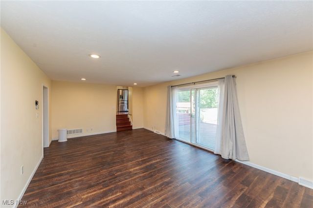 25111 S Woodland Road, Beachwood, OH 44122