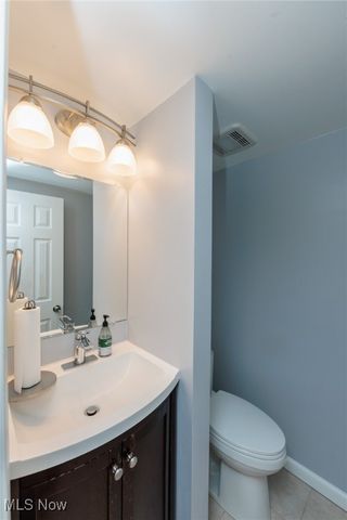 25111 S Woodland Road, Beachwood, OH 44122