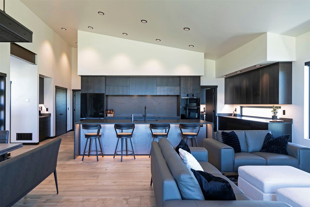 770 Coyote Creek Drive, Corvallis, MT 59828 photo 15