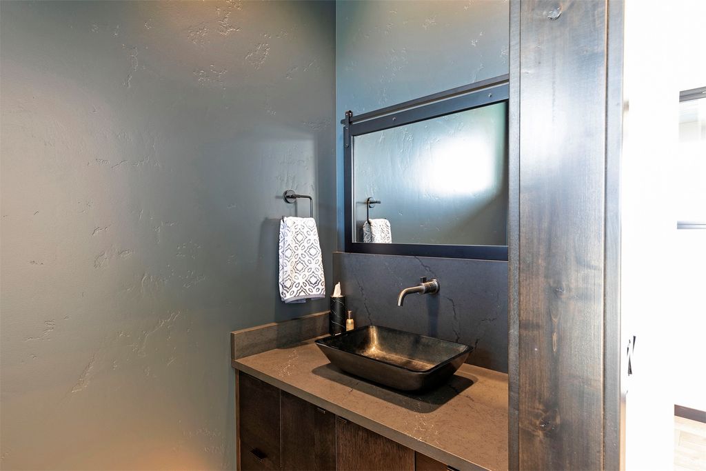 770 Coyote Creek Drive, Corvallis, MT 59828 photo 9