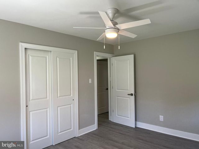 20 TWISTING LN, Willingboro, NJ 08046