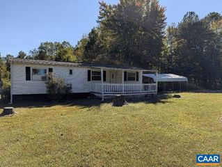 454 KENTS MILL RD, Louisa, VA 23093