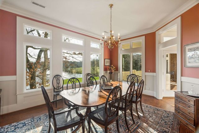683 Johnson Branch Rd, Williamsport, TN 38487