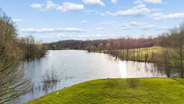 683 Johnson Branch Rd, Williamsport, TN 38487