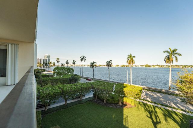 1801 S Flagler Drive 402, West Palm Beach, FL 33401