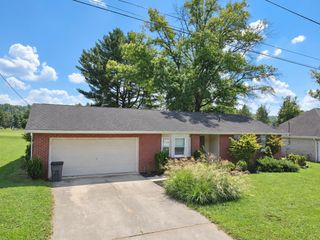 140 Big Bend Road, Barboursville, WV 25504