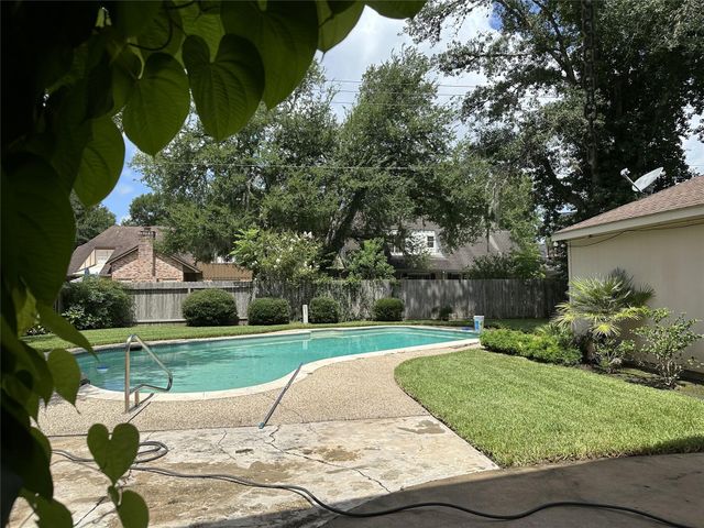 3402 Boca Raton Drive, Missouri City, TX 77459