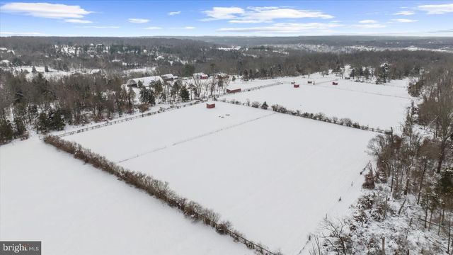152 WARSAW RD, Frenchtown, NJ 08825