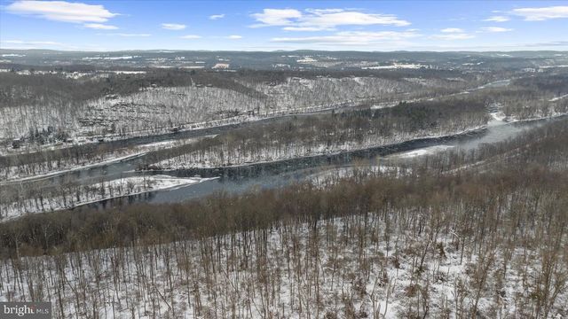 152 WARSAW RD, Frenchtown, NJ 08825