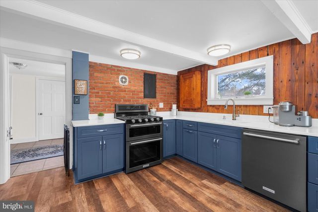152 WARSAW RD, Frenchtown, NJ 08825