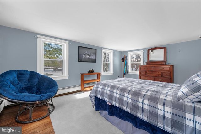 152 WARSAW RD, Frenchtown, NJ 08825