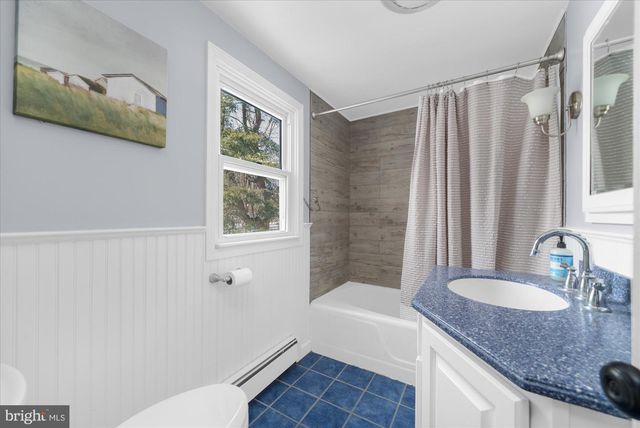 152 WARSAW RD, Frenchtown, NJ 08825