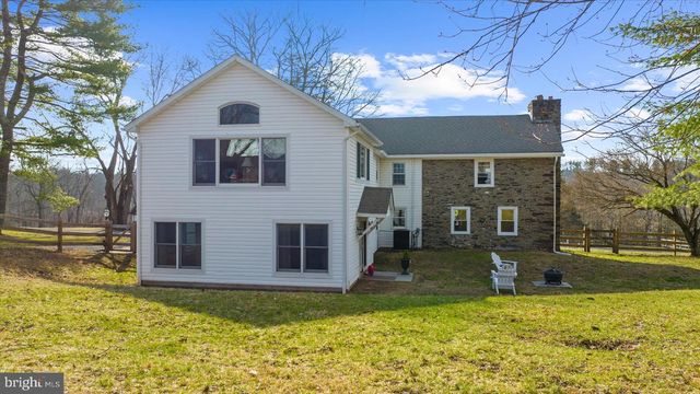 152 WARSAW RD, Frenchtown, NJ 08825