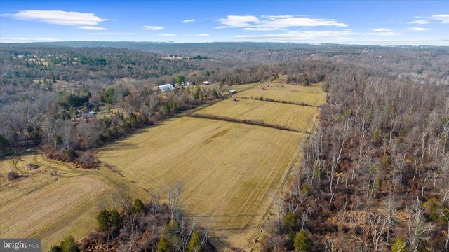 152 WARSAW RD, Frenchtown, NJ 08825