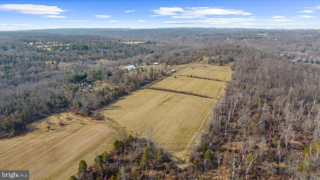 152 WARSAW RD, Frenchtown, NJ 08825