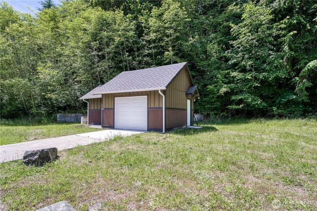 10609 33rd Avenue Ct NW, Gig Harbor, WA 98332