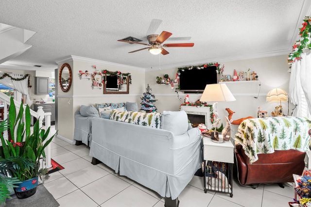 314 Georgian Park Drive, Jupiter, FL 33458