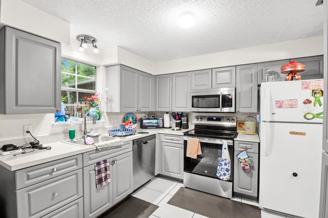 314 Georgian Park Drive, Jupiter, FL 33458