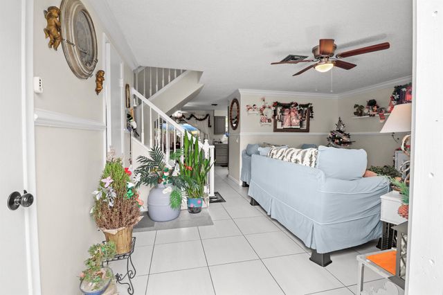 314 Georgian Park Drive, Jupiter, FL 33458