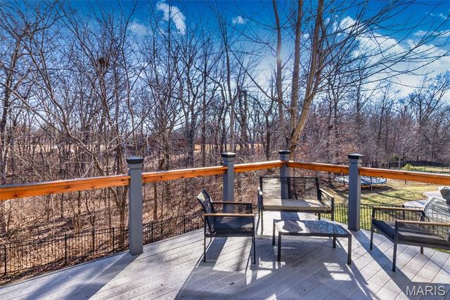 3019 Preston Woods Trail, Lake St Louis, MO 63367