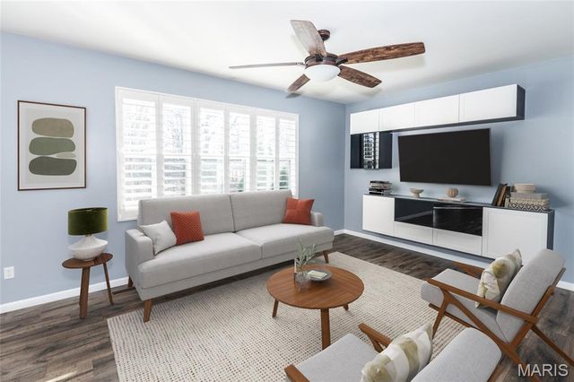 3019 Preston Woods Trail, Lake St Louis, MO 63367