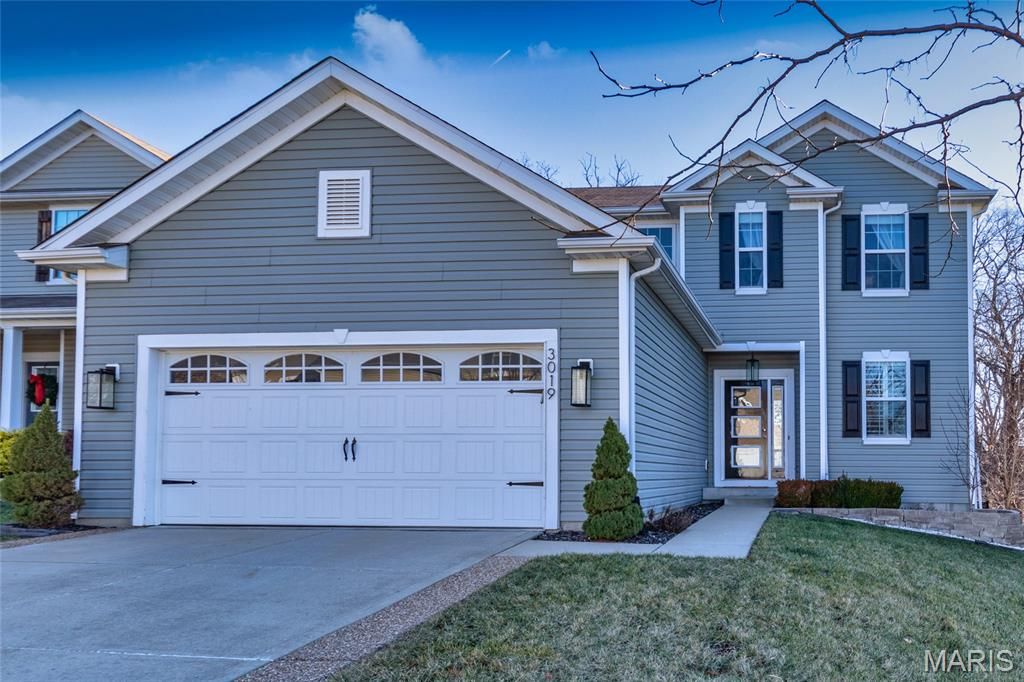 3019 Preston Woods Trail, Lake St Louis, MO 63367
