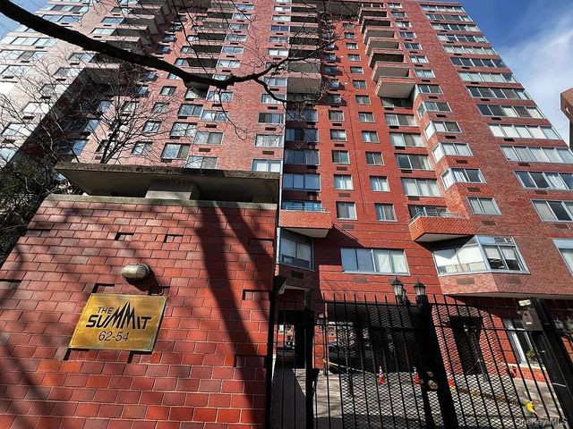 6254 97th Place 4G, Rego Park, NY 11374