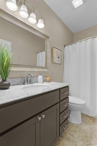 3324 Piazza Lane, Edwardsville, IL 62025