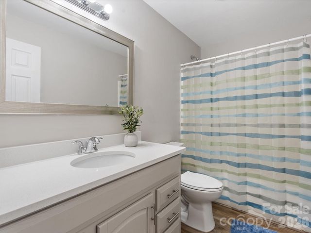 105 S York Street, Lancaster, SC 29720