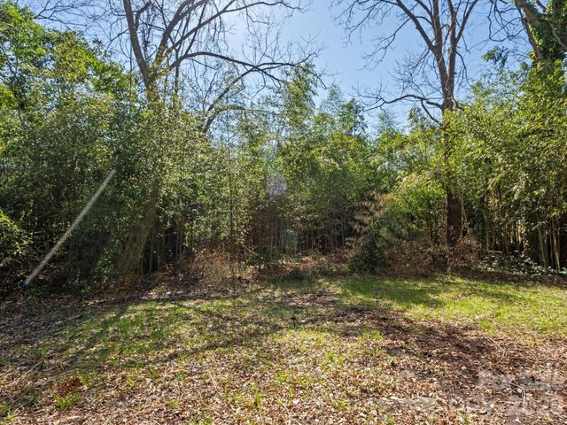 105 S York Street, Lancaster, SC 29720